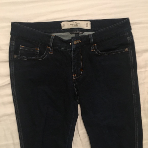 Abercrombie dark wash jeggings - Picture 2 of 6